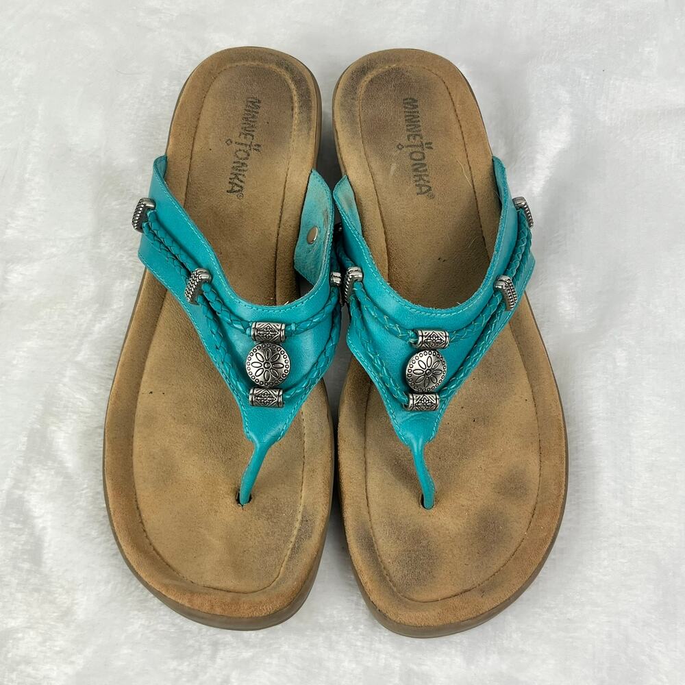 Minnetonka Turquoise Leather Concho Thong Sandals Size 9 Slip-On Comfort Casual